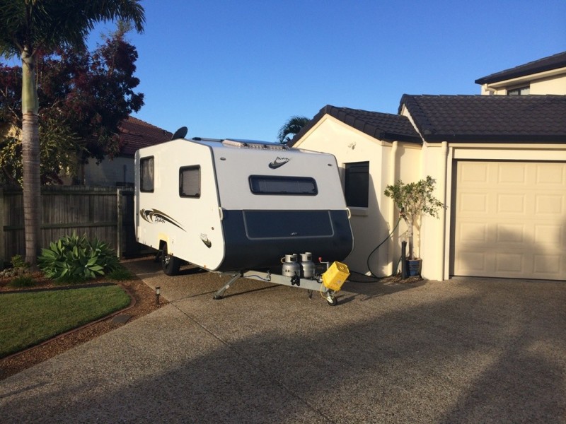 1/27 Bowsprit Crescent, Banksia Beach QLD 4507