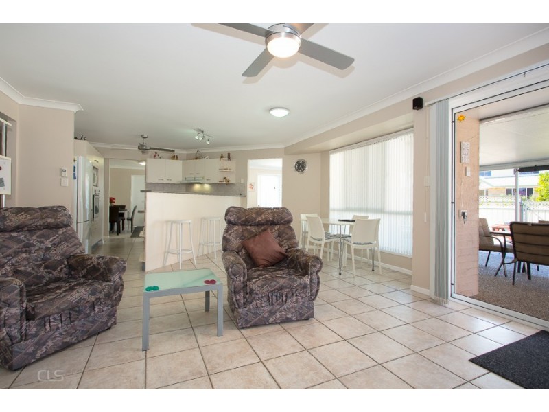 59 Topsail Cct, Banksia Beach QLD 4507