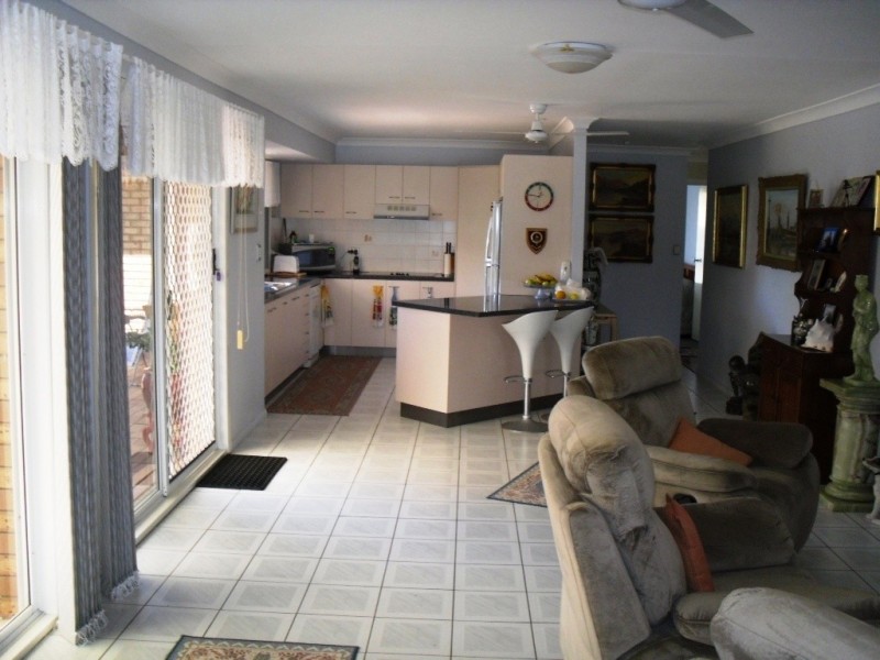 6 Cutter Court, Banksia Beach QLD 4507