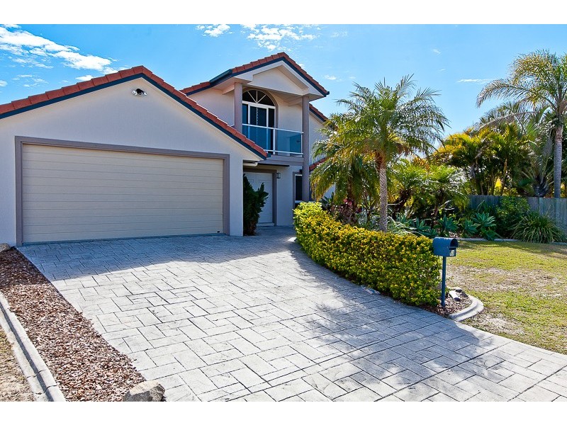 63 Cosmos Avenue, Banksia Beach QLD 4507