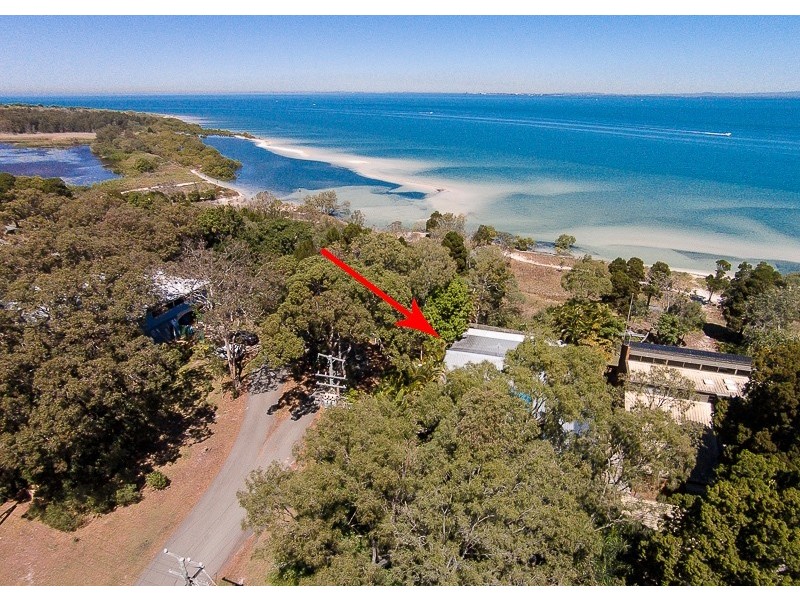 11 The Boulevarde, Bongaree QLD 4507