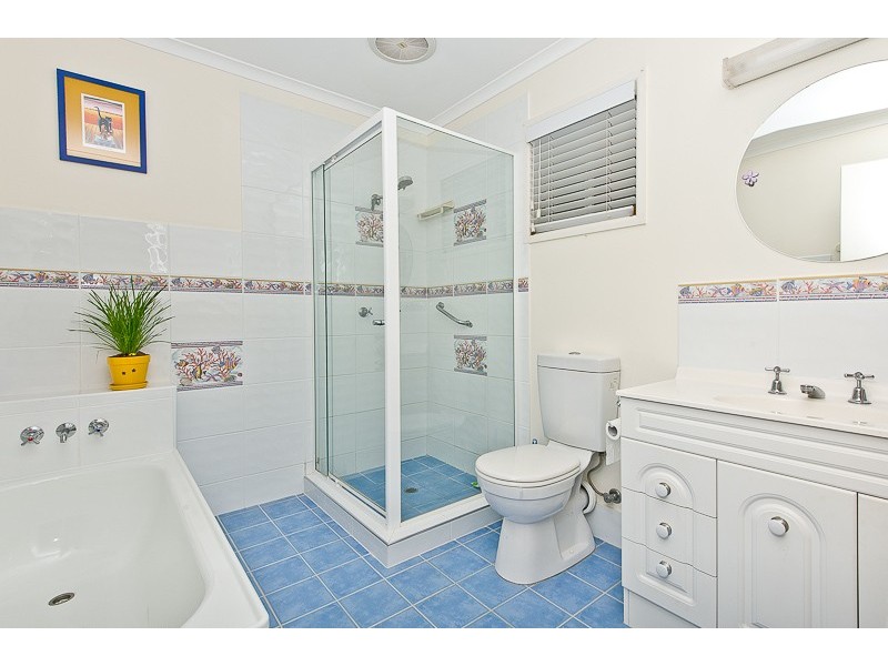 11 The Boulevarde, Bongaree QLD 4507