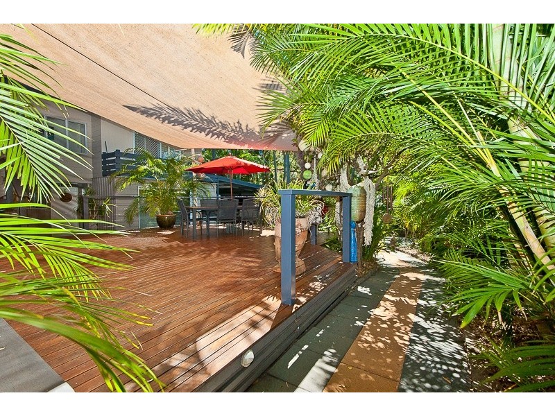 11 The Boulevarde, Bongaree QLD 4507