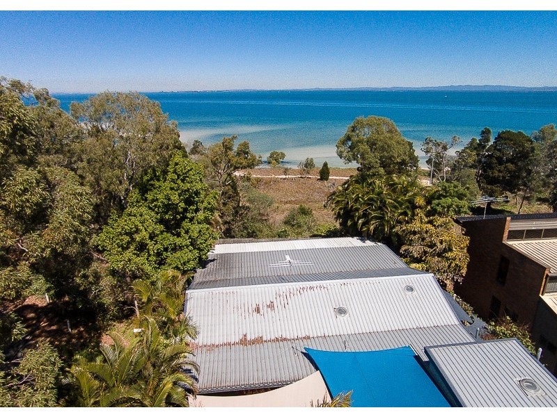 11 The Boulevarde, Bongaree QLD 4507