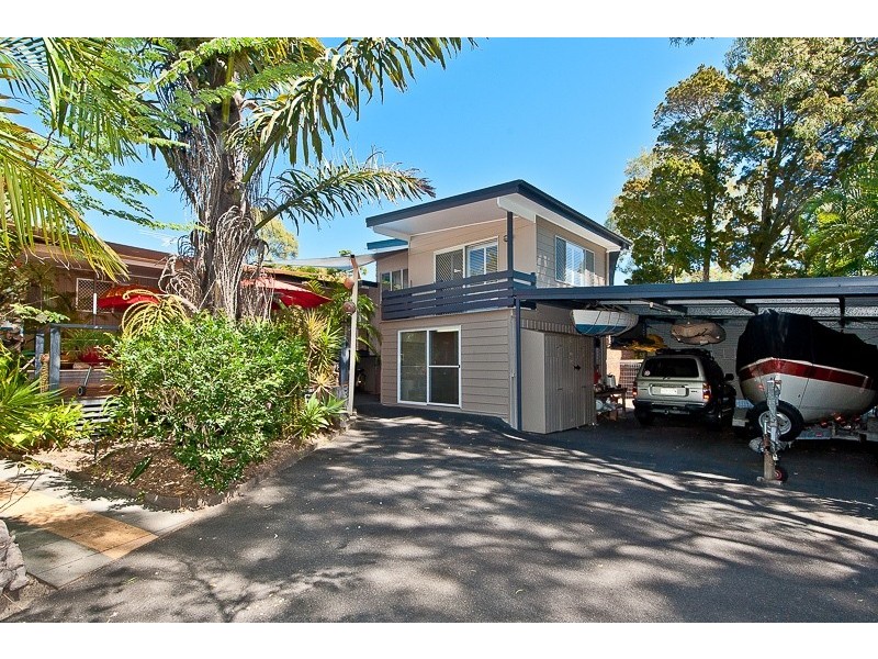 11 The Boulevarde, Bongaree QLD 4507