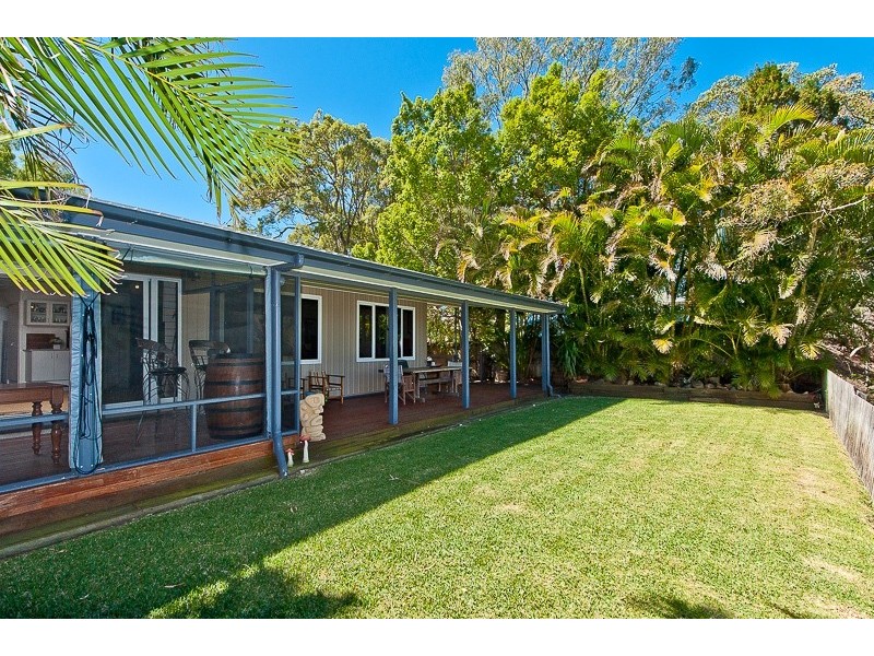 11 The Boulevarde, Bongaree QLD 4507