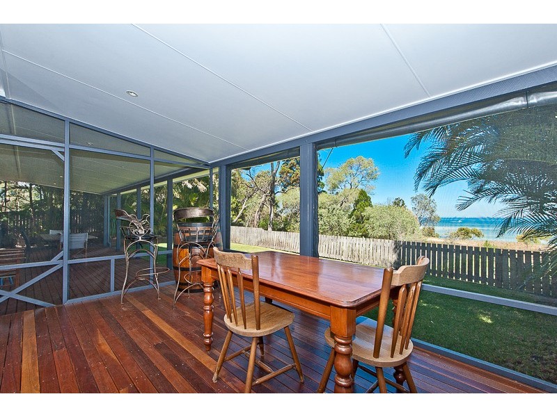 11 The Boulevarde, Bongaree QLD 4507