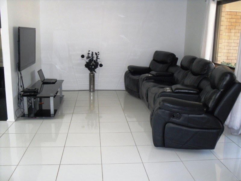 22 Paradise Parade, Bongaree QLD 4507