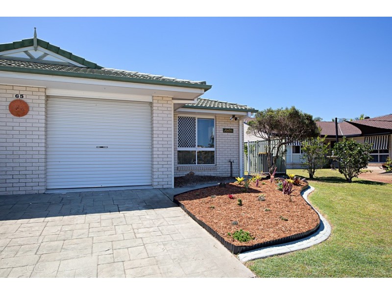2/65 Oleander Drive, Bongaree QLD 4507