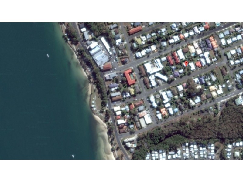 25 Hall Avenue, Bongaree QLD 4507