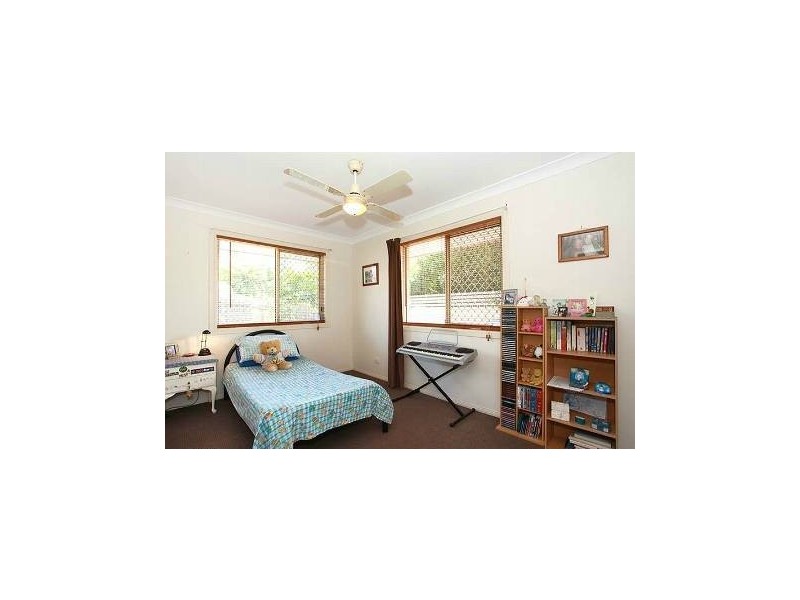 5 Jasmin Drive, Bongaree QLD 4507