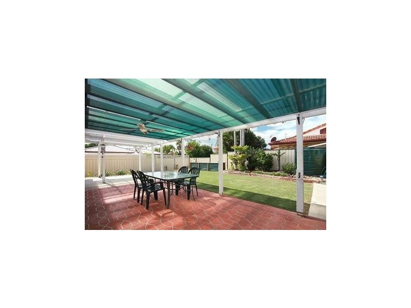 5 Jasmin Drive, Bongaree QLD 4507