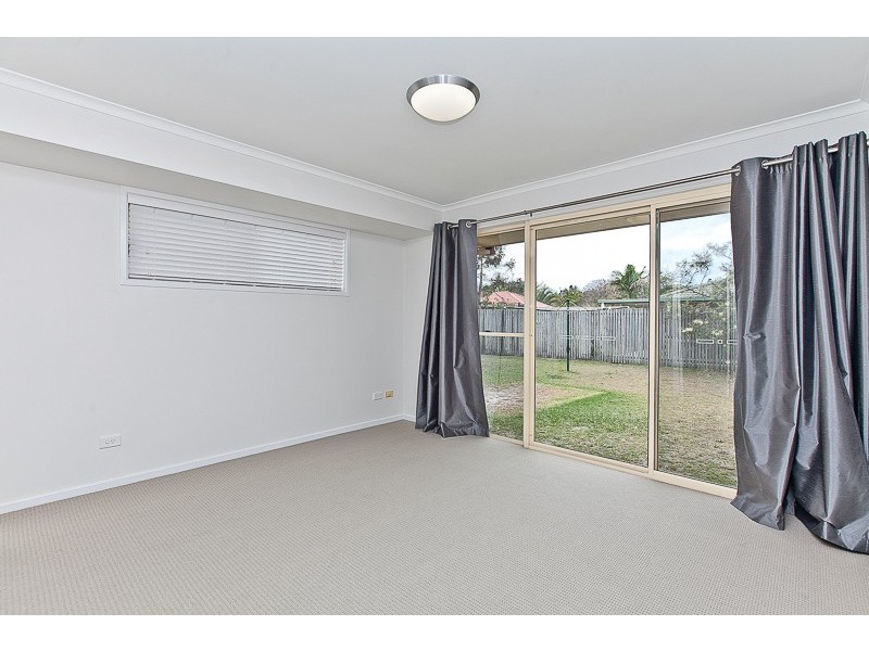 104 Avon Avenue, Banksia Beach QLD 4507