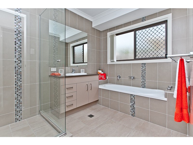 33 Tilia Court, Bongaree QLD 4507