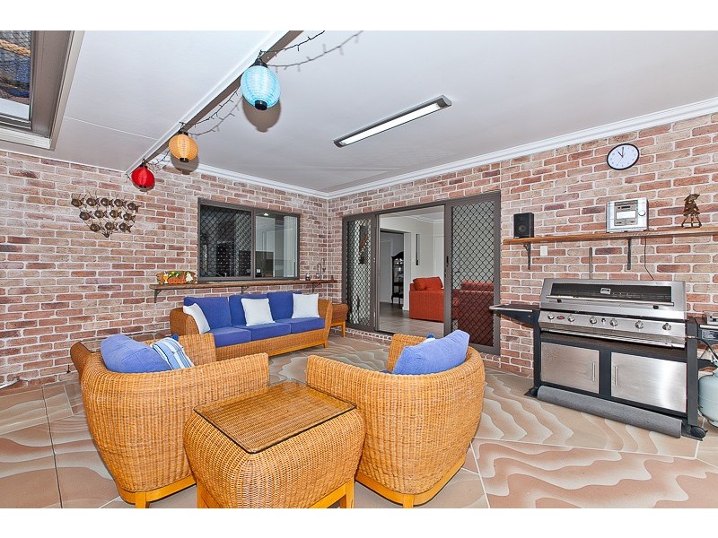 33 Tilia Court, Bongaree QLD 4507