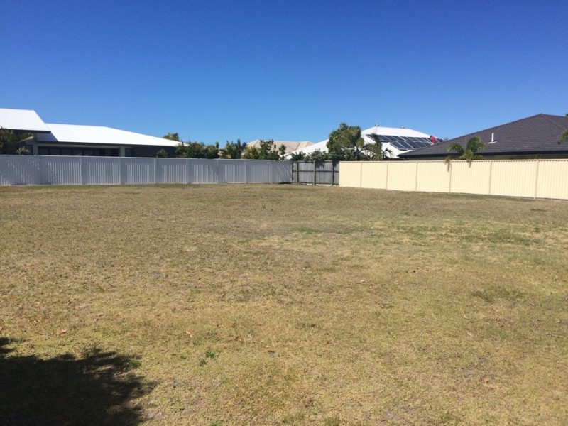 19 Blueberry Street, Banksia Beach QLD 4507