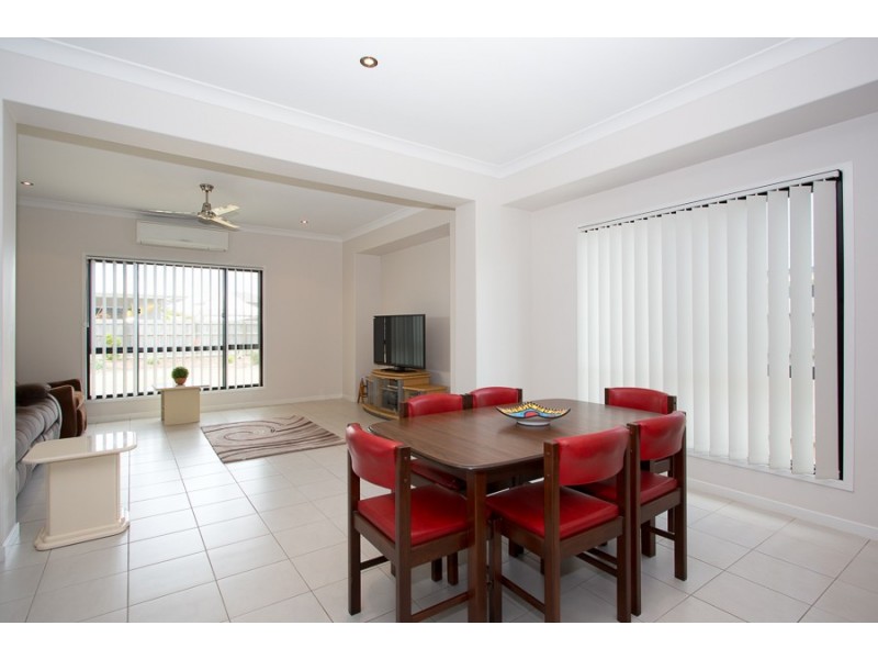 146 Marina Boulevard, Banksia Beach QLD 4507