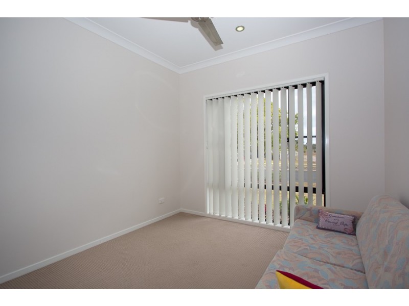 146 Marina Boulevard, Banksia Beach QLD 4507