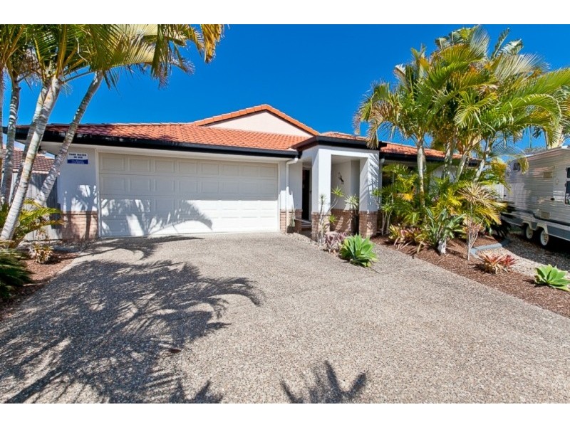 7 Yellowfin Place, Banksia Beach QLD 4507