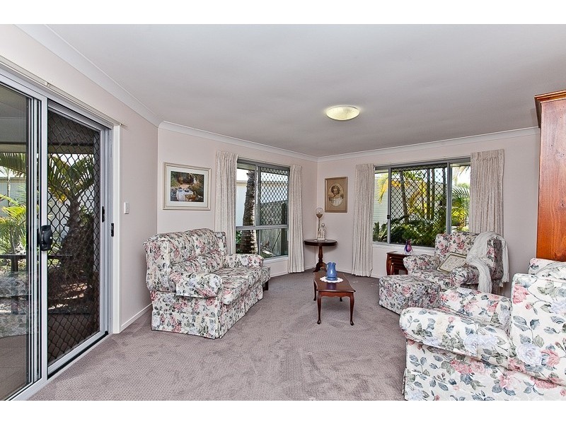 7 Yellowfin Place, Banksia Beach QLD 4507