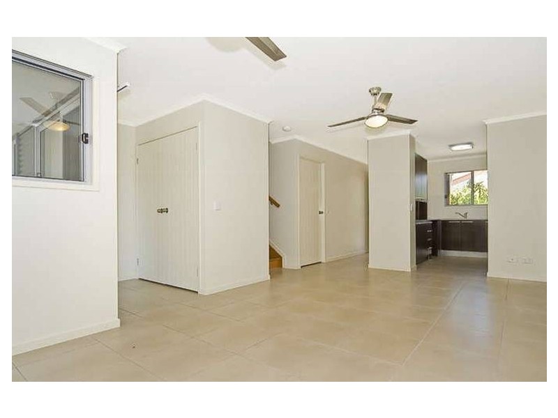2/17 Cotterill Avenue, Bongaree QLD 4507