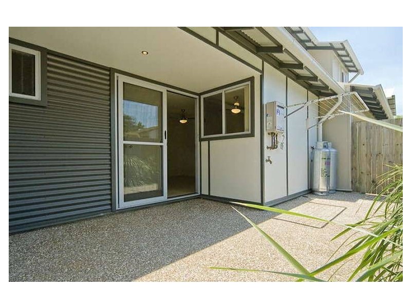 2/17 Cotterill Avenue, Bongaree QLD 4507