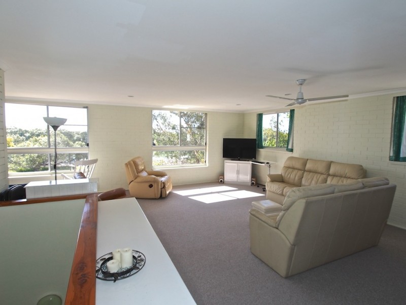 100 Ningi Esplanade, Ningi QLD 4511