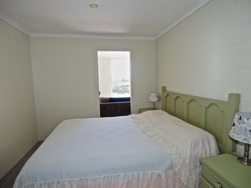 100 Ningi Esplanade, Ningi QLD 4511