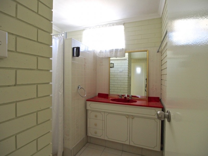 100 Ningi Esplanade, Ningi QLD 4511