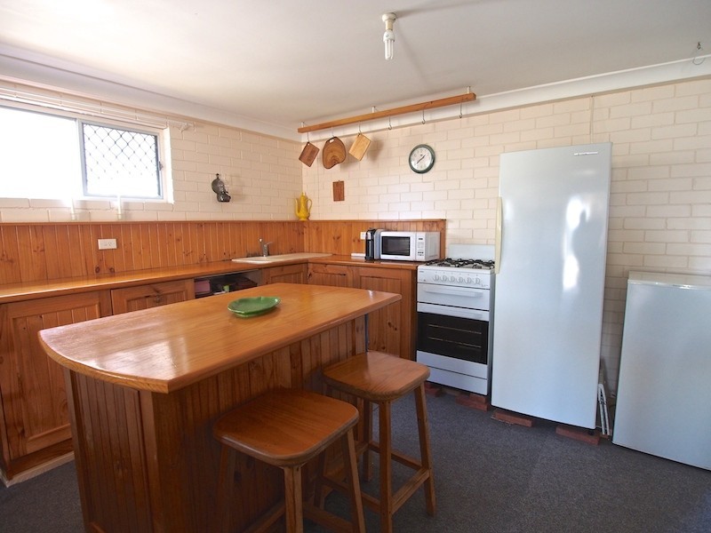 100 Ningi Esplanade, Ningi QLD 4511