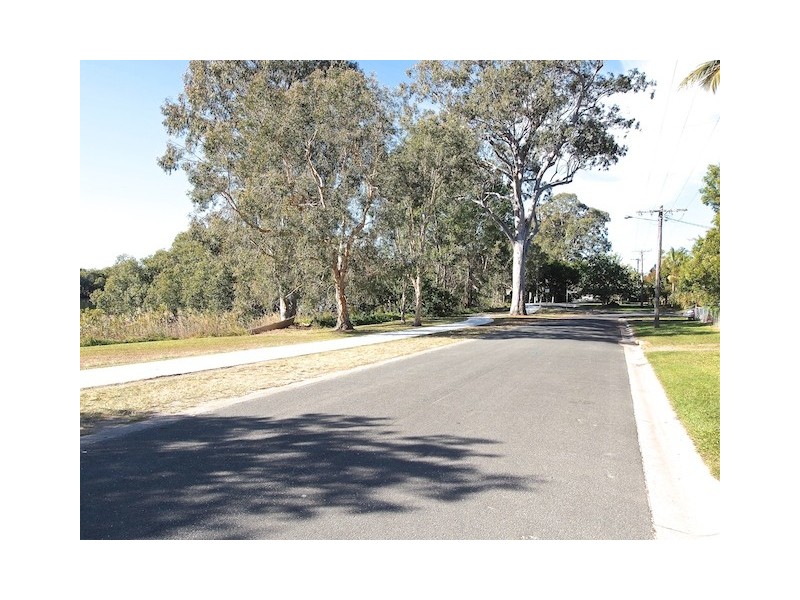 100 Ningi Esplanade, Ningi QLD 4511