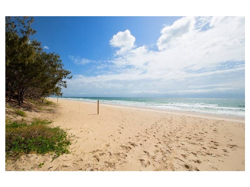 33 North Street, Woorim QLD 4507