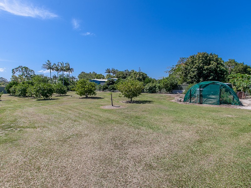 87 Relesah Drive, Ningi QLD 4511