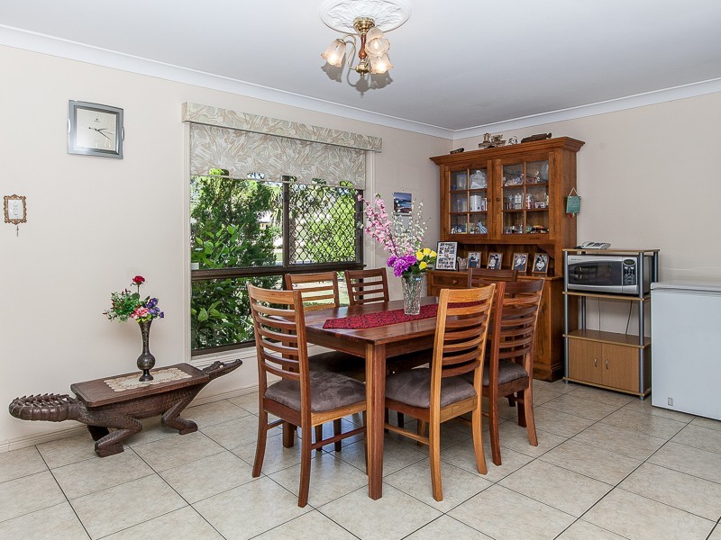 87 Relesah Drive, Ningi QLD 4511