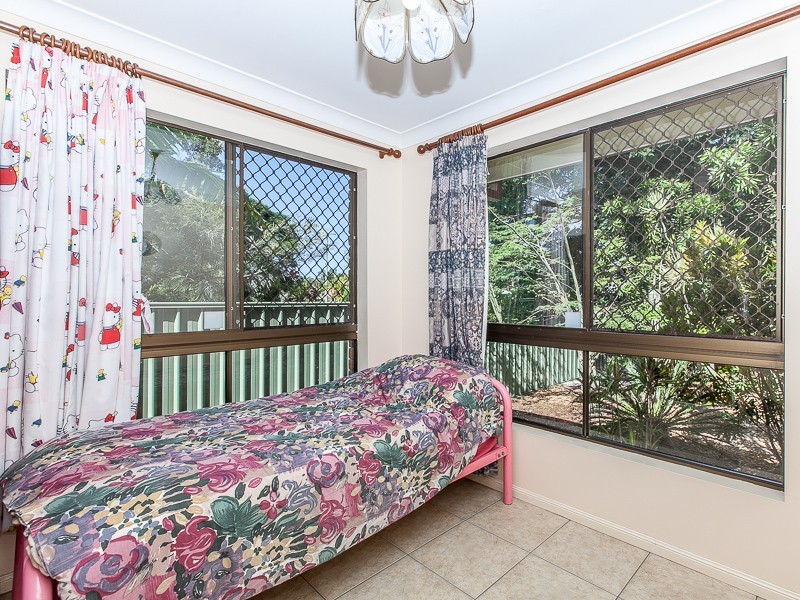 87 Relesah Drive, Ningi QLD 4511