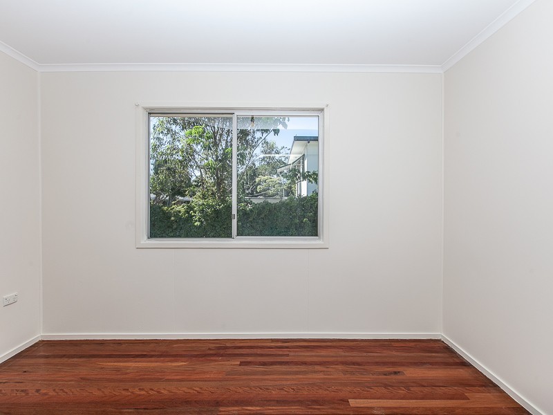 24 Sunset Avenue, Bongaree QLD 4507