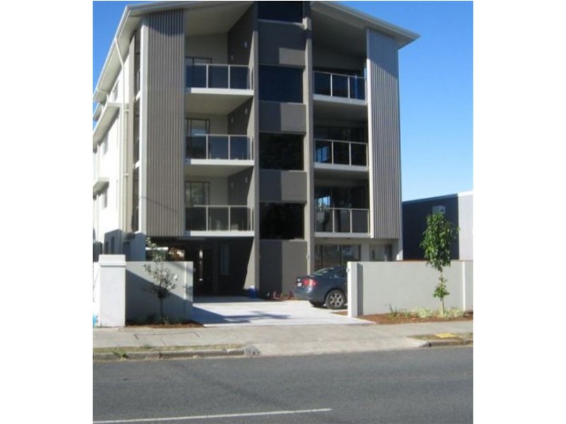 2/95 Welsby Parade, Bongaree QLD 4507