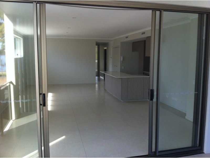 2/95 Welsby Parade, Bongaree QLD 4507