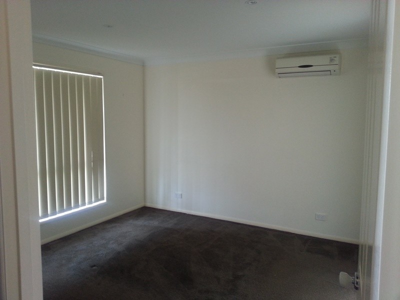 17 Wategoes Street, Sandstone Point QLD 4511