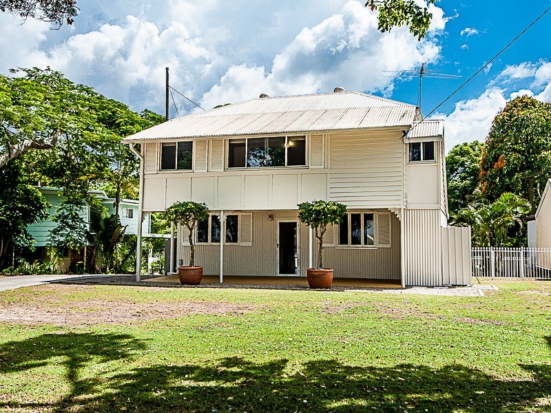 23 The Boulevarde, Bongaree QLD 4507