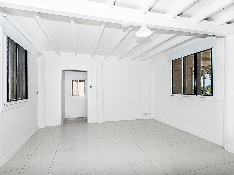 23 The Boulevarde, Bongaree QLD 4507