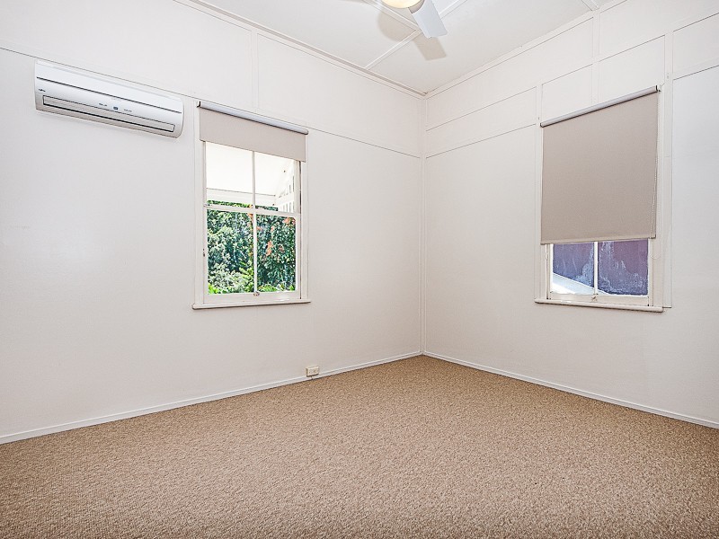 23 The Boulevarde, Bongaree QLD 4507