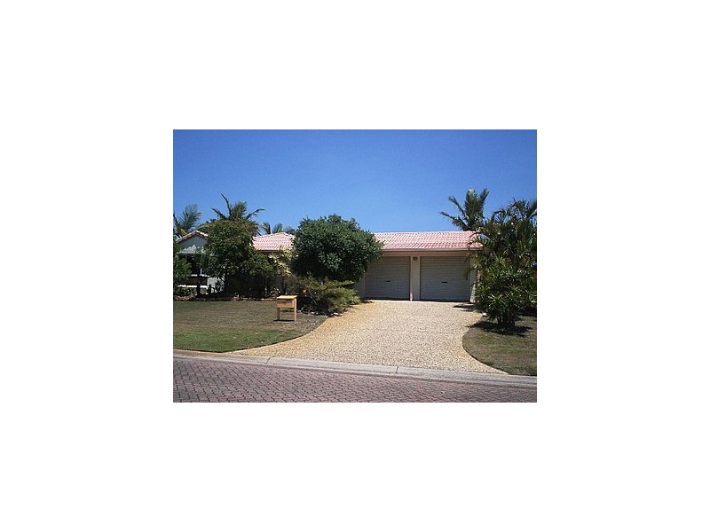 18 Castaway Court, Banksia Beach QLD 4507