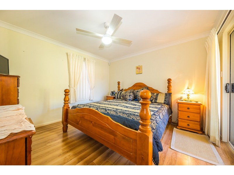 8 Seahorse Court, Banksia Beach QLD 4507