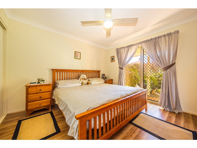 8 Seahorse Court, Banksia Beach QLD 4507