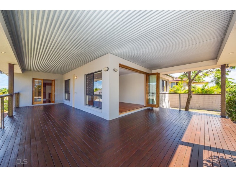 223 Endeavour Drive, Banksia Beach QLD 4507