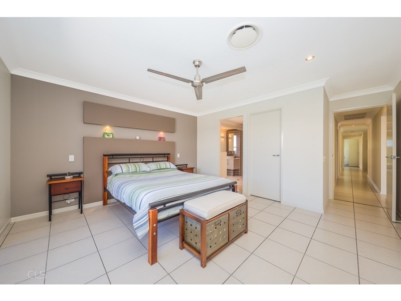 7 Oriole Close, Banksia Beach QLD 4507