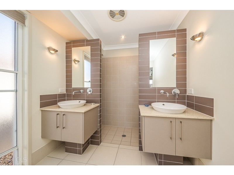 7 Oriole Close, Banksia Beach QLD 4507