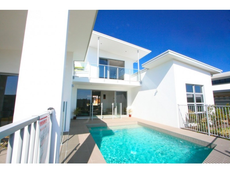 4 Dunebean Drive, Banksia Beach QLD 4507