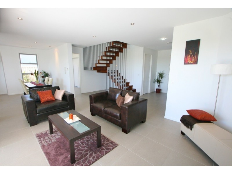 4 Dunebean Drive, Banksia Beach QLD 4507